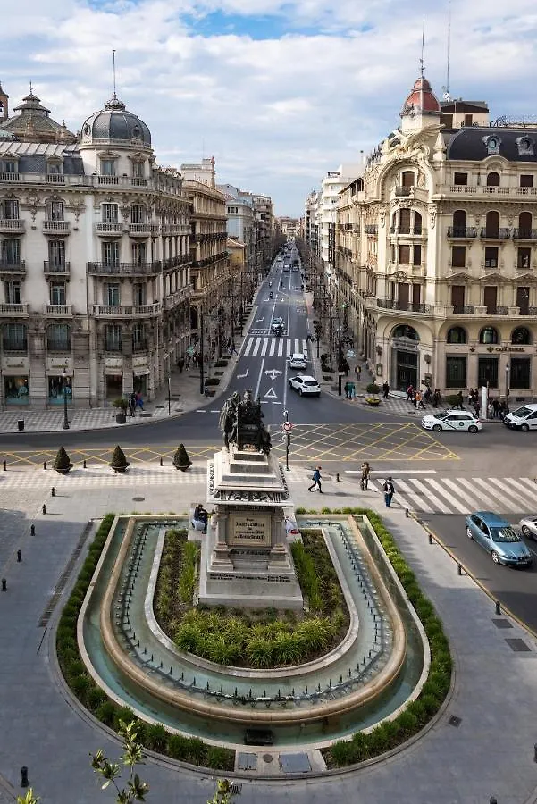 Apartment Genteel Home Isabel La Catolica Spain